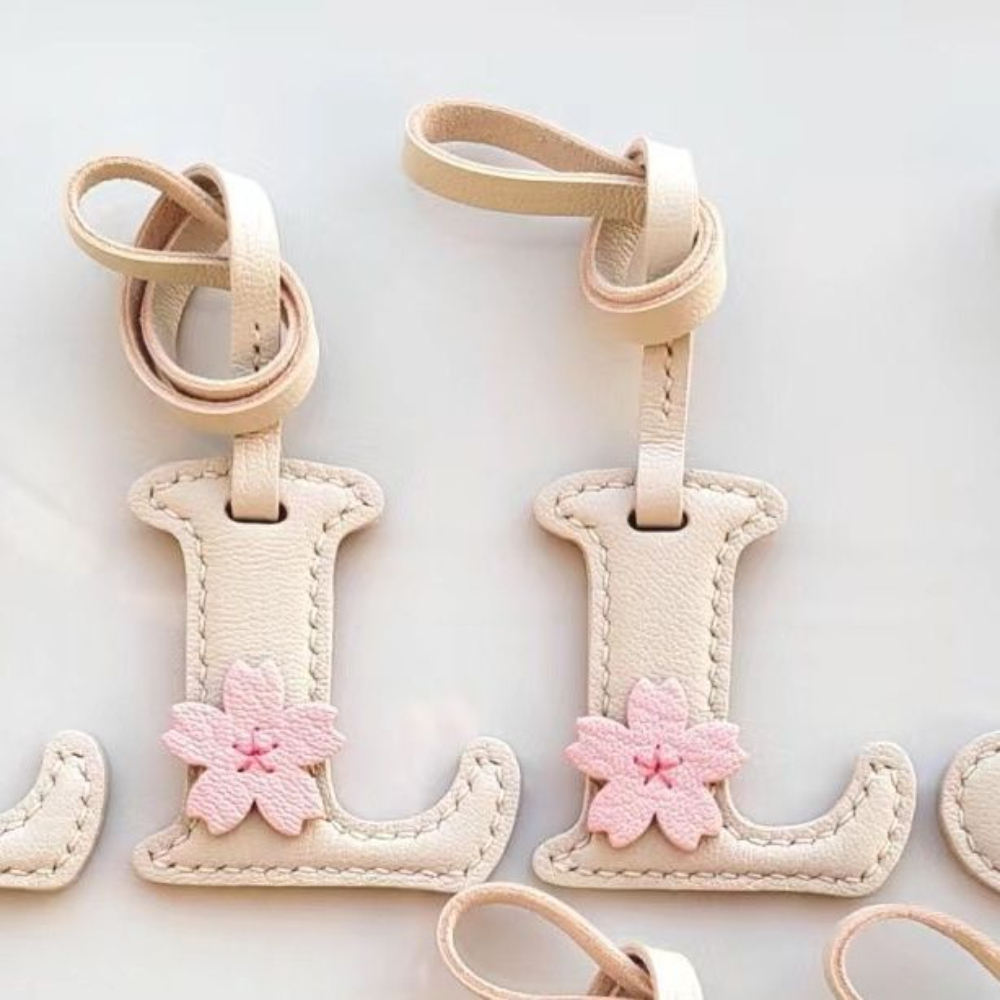 Creative High Quality Genuine  - Monogram Keychain Leather ulasan dan harga